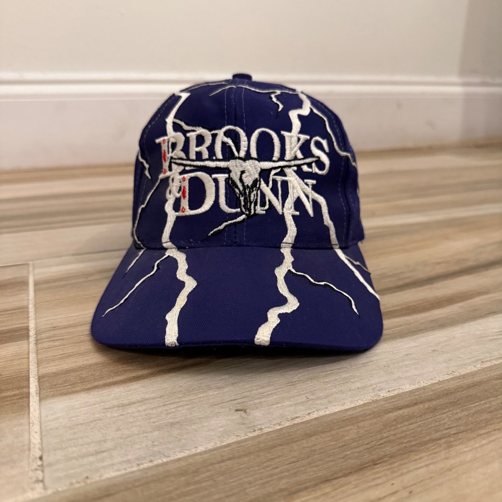 Vintage Brooks &‎ Dunn Lightning Bolt Snapback Hat Purple Country Music Cap 90s